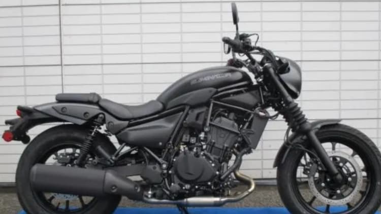 Kawasaki Eliminator भारत में हुई लॉन्च, 450cc की ये जबरदस्त बाइक Meteor 650 को देगी कड़ी टक्कर!