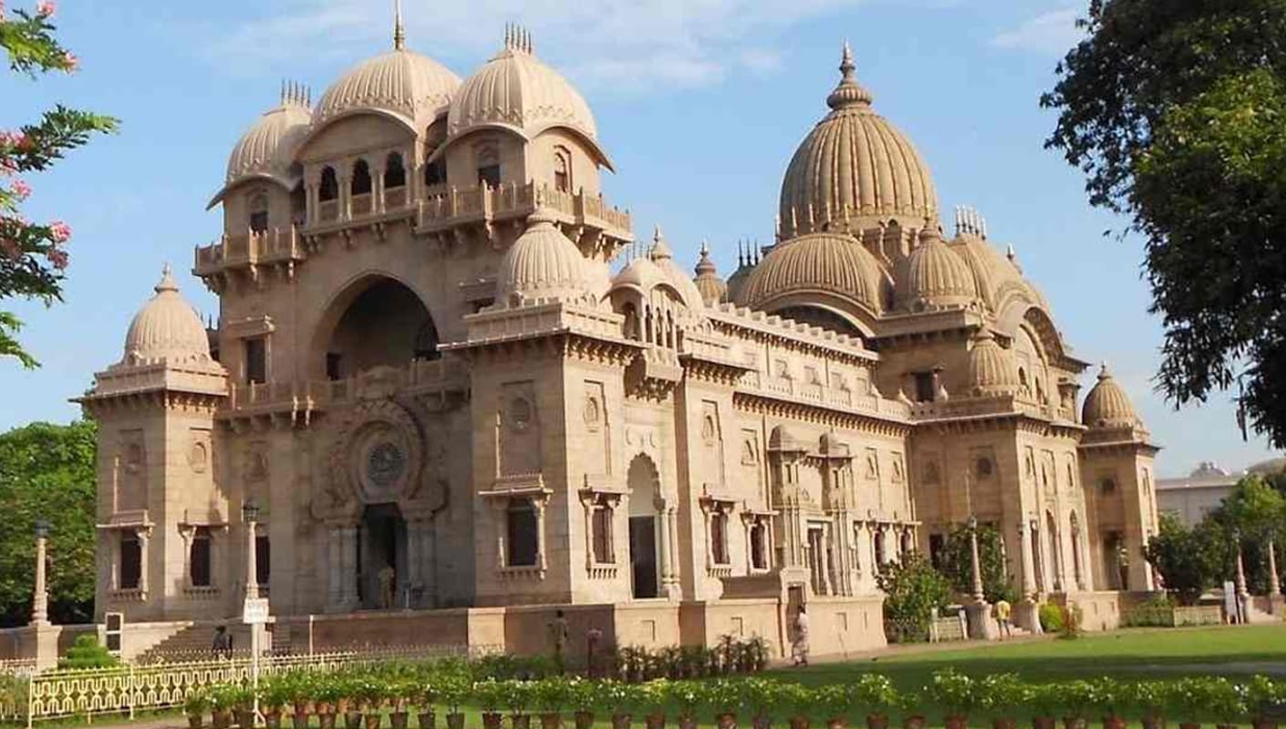 Durga Puja 2020 : बेलूर मठ कुमारी पूजा का सजीव प्रसारण करेगा