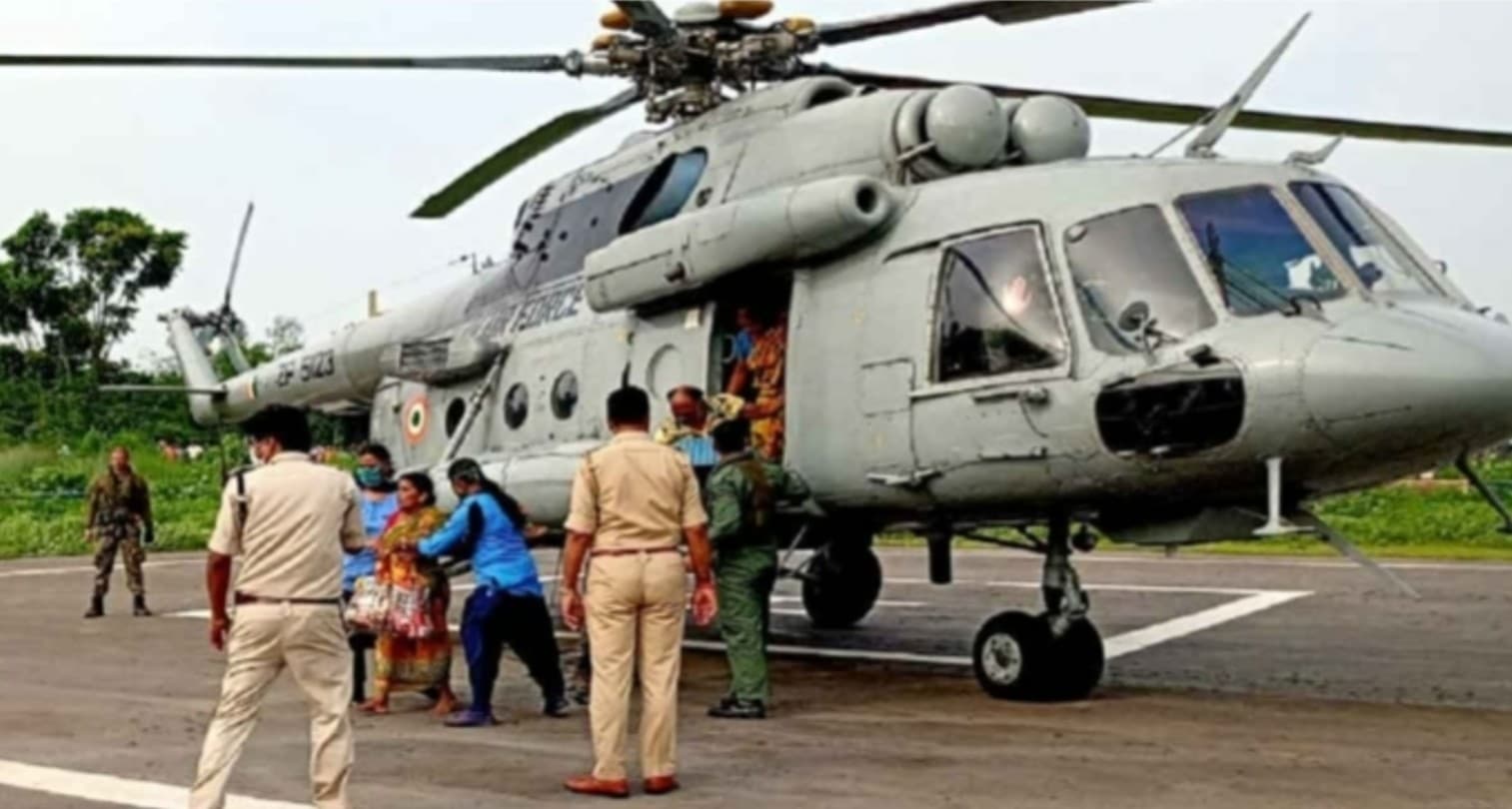 Flood in West Bengal 2021: बंगाल में बाढ़ से हाहाकार, हुगली में उतारनी पड़ी सेना