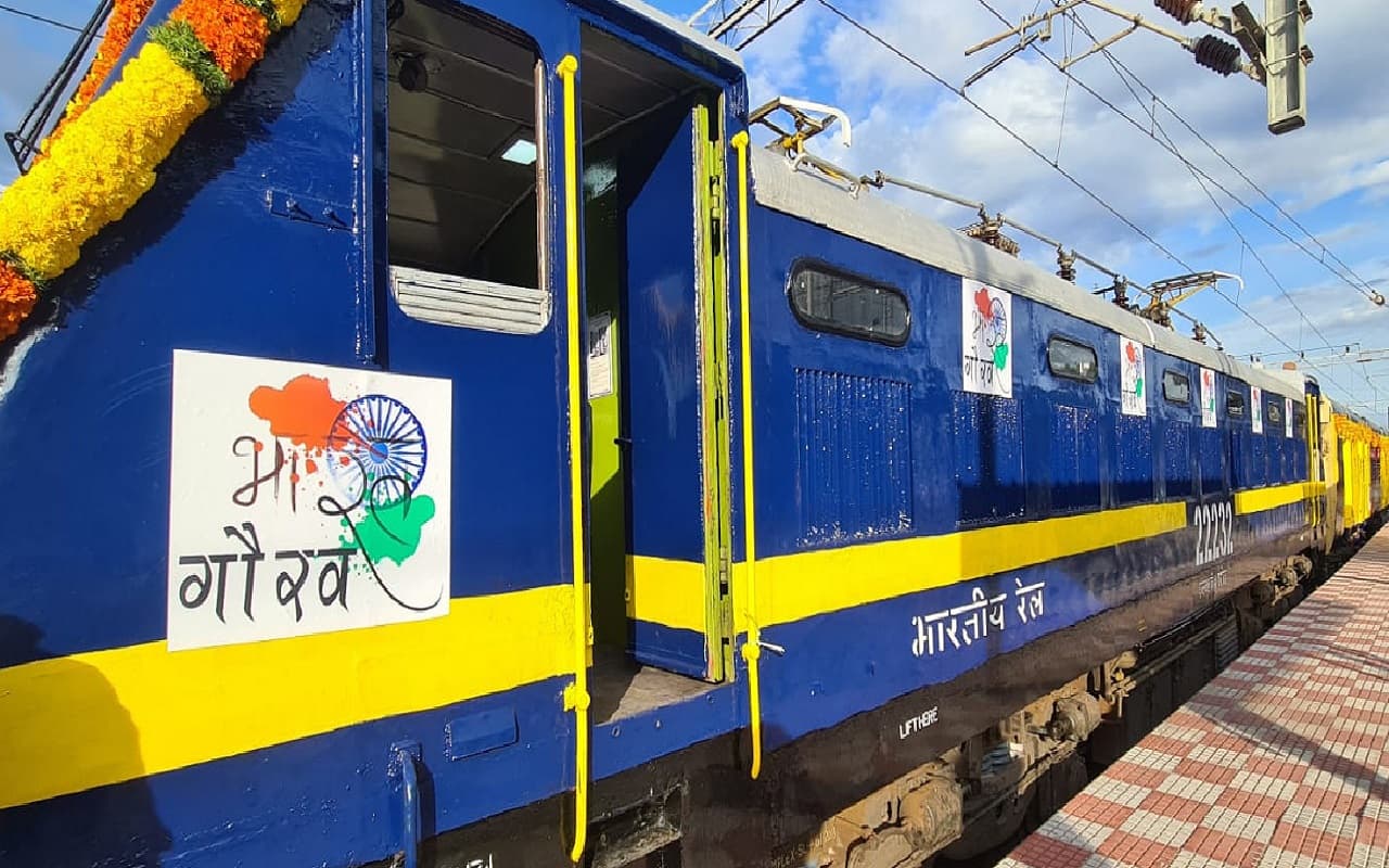 भारतीय रेल करा रही ज्योतिर्लिंग के दर्शन, 20 मई से होगी शुरुआत, जानें पैकेज एवं अन्य डिटेल