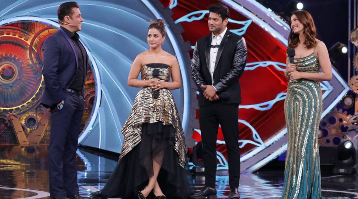Bigg Boss 14 Premiere LIVE Streaming : सलमान खान का शो ऐसे देखें ऑनलाइन, यहां जानें सारे डीटेल्स Bigg Boss 14 Premiere LIVE Streaming : सलमान खान का शो ऐसे देखें ऑनलाइन, यहां जानें सारे डीटेल्स