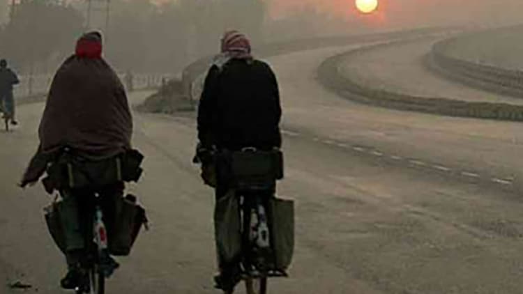 Bihar Weather: गुलाबी ठंड ने दी दस्तक, सुबह-शाम में हो रहा ठंड का एहसास, पिछले चार दिन में इतना गिरा तापमान