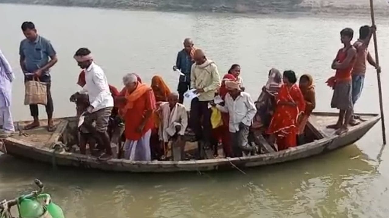 Bihar Panchayat Chunav : होली के बाद बिहार में होगा पंचायत चुनाव का ऐलान ! Voter List को लेकर आयोग की तैयारी तेज Bihar Panchayat Chunav : होली के बाद बिहार में होगा पंचायत चुनाव का ऐलान ! Voter List को लेकर आयोग की तैयारी तेज