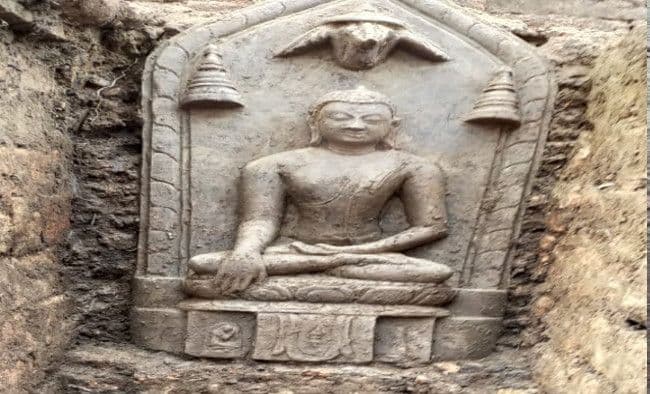 Jharkhand News : हजारीबाग के बहोरनपुर से चोरी हुई भगवान बुद्ध की दुर्लभ मूर्तियां बरामद, तीन लोग गिरफ्तार, छापामारी जारी