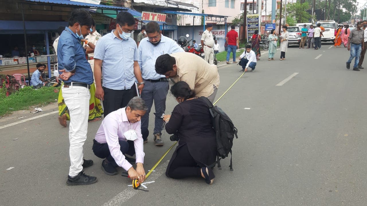 धनबाद के जज मौत मामले में CFSL की टीम ने की घटनास्थल की मापी, हरेक पहलुओं की बारीकी से हो रही जांच