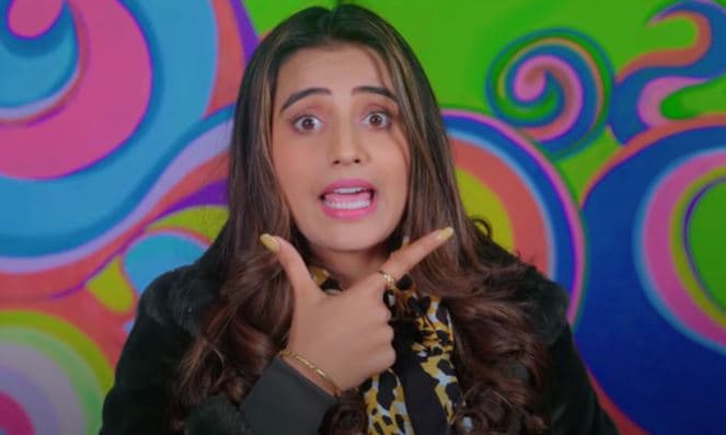 पवन सिंह को अक्षरा का ‘करारा’ जवाब, एक्टर के गाने के जवाब में इस सॉन्ग से कह डाली ‘दिल की बात’?