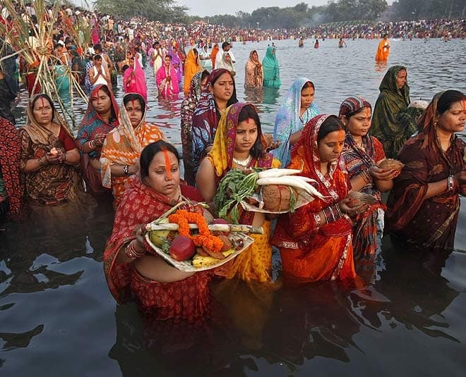 Chhath Puja 2021: छठ पर्व पर सार्वजनिक अवकाश को लेकर सचिवालय ने जारी किया शासनादेश, जानें क्या रहेगा बंद