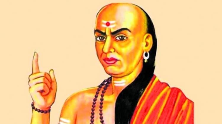 Chanakya Niti In Hindi: जीवन की इन छोटी-छोटी गलतियों के हो सकते है भारी परिणाम, जान तक जाने की आ सकती है नौबत!