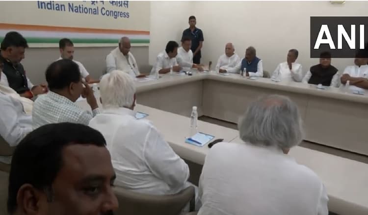 मिशन 2024 की तैयारी में कांग्रेस, बिहार और झारखंड के नेता करेंगे मल्लिकार्जुन खरगे और राहुल गांधी से मुलाकात