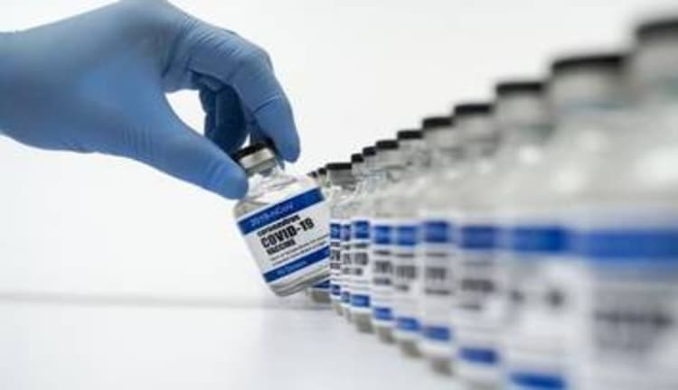 बिलायत से आने वाली कोरोना वैक्सीन पर कस्टम ड्यूटी माफ कर सकती है सरकार, मई तक भारत आ जाएगा रूसी टीका