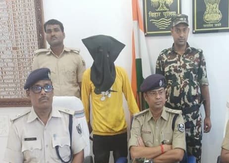 बिहार में माहौल बिगाड़ने की कोशिश नाकाम, मधेपुरा पुलिस ने भड़काऊ गाना पोस्ट करने पर सिंगर को पटना से दबोचा