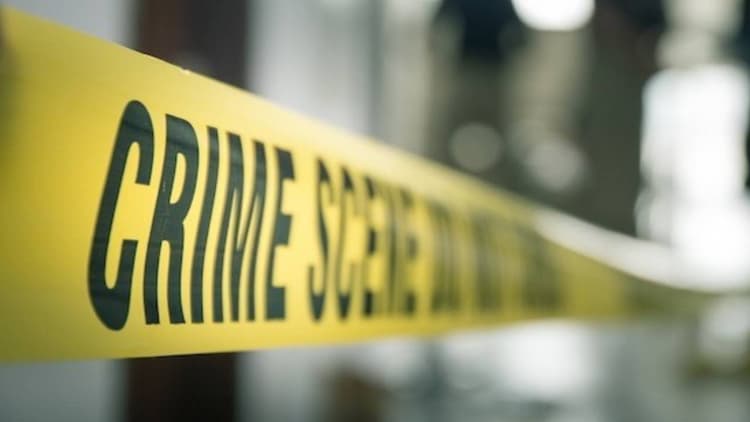 बिहार: प्रेमी को पाने के लिए हत्यारिन बनी पत्नी, पति की हत्या करके पंखे से टांग दी लाश