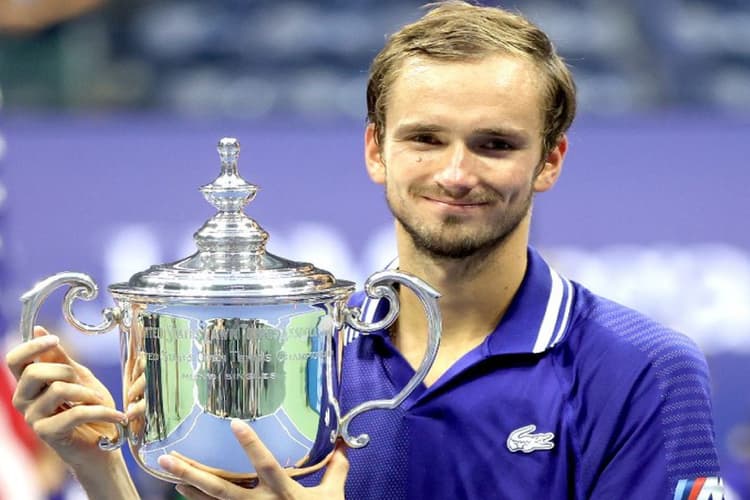 ATP Tennis Ranking: नोवाक जोकोविच को पछाड़कर मेदवेदेव बने दुनिया के नंबर वन टेनिस खिलाड़ी