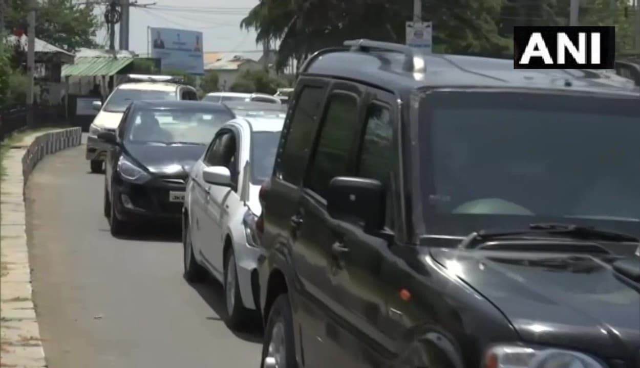 जम्मू-कश्मीर की राजनीतिक पार्टियों के नेताओं से आज मिलेंगे परिसीमन आयोग के सदस्य, सूबे में गरमाया सियासी माहौल