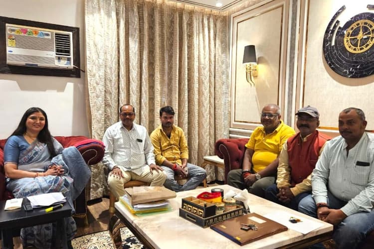 झारखंड में पहली बार आ रहे बागेश्वर धामवाले धीरेंद्र शास्त्री, पलामू जिला प्रशासन ने रख दी है ये शर्त