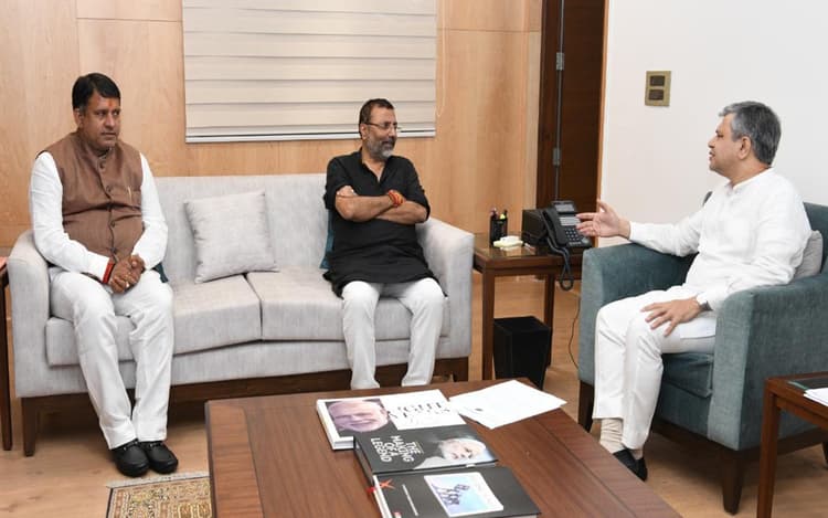 Indian Railways News: संताल वासियों को दीपावली का तोहफा, बासुकीनाथ-चितरा रेल लाइन जोड़ामो तक बढ़ेगा