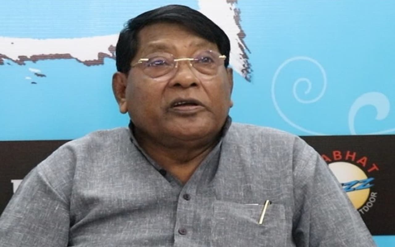 वित्त मंत्री डॉ रामेश्वर उरांव बोले, जरूरत पड़ी तो मुआवजे के लिए माइनिंग एजेंसियों पर करेंगे सर्टिफिकेट केस