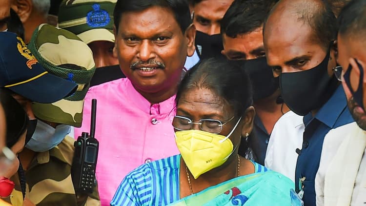 President Election: आज नामांकन दाखिल करेंगी द्रौपदी मुर्मू, अर्जुन मुंडा ने आदिवासी नेताओं से की ये अपील