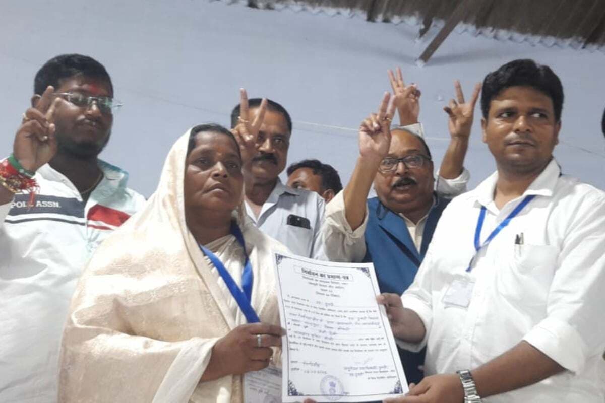 डुमरी उपचुनाव: नावाडीह व चंद्रपुरा में आजसू पड़ी कमजोर, डुमरी में बढ़ी झामुमो की पकड़, अब 2024 की तैयारी शुरू