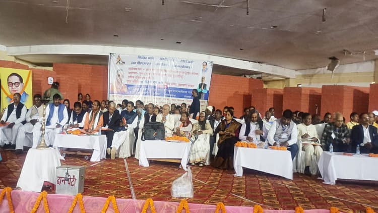 दहेज लेन-देन और मृत्युभोज पर रोक लगाने का दुसाध महासम्मलेन में लिया संकल्प, नशापन से दूर रहने की भी अपील