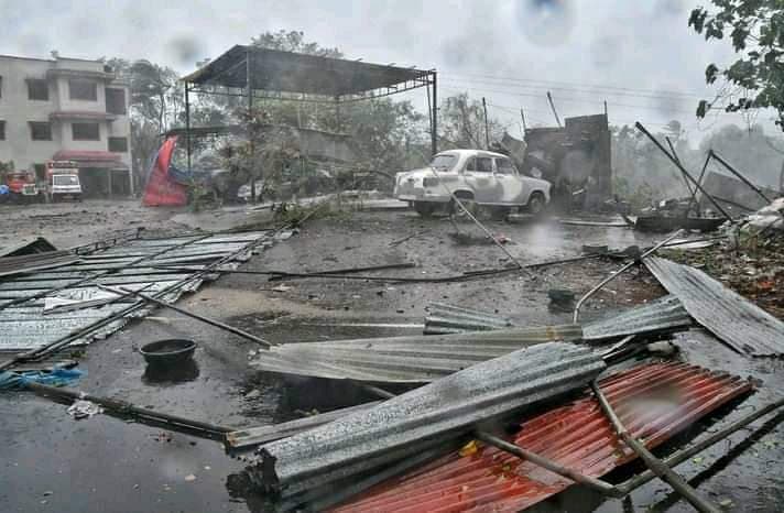 भागलपुर: तूफान ले उड़ा शादी का मंडप, बेटी की डोली से पहले निकली बाप की अर्थी, जानें पूरी बात