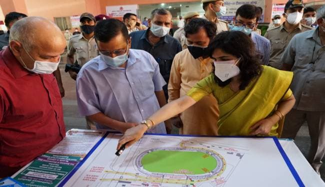 बड़ी राहत : पिछले 24 घंटे के दौरान दिल्ली में कोरोना के केवल 900 मामले दर्ज, 18-44 साल के 5.5 लाख लोगों को जून में लगेगी वैक्सीन