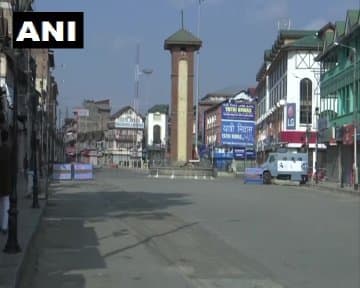 जम्मू-कश्मीर में आज मनाई जा रही है ईद, लॉकडाउन के बीच ऐसा मन रहा है त्योहार