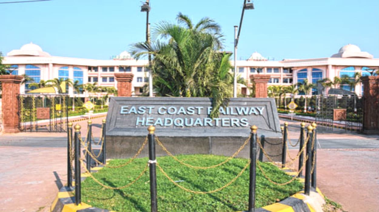 Indian railways : लॉकडाउन में अनेक स्थानों पर मेडिसिन पहुंचा रहा ईस्ट कॉस्ट रेलवे