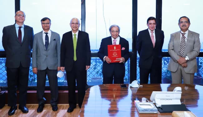 15वें वित्त आयोग के अध्यक्ष एनके सिंह 9 नवंबर को सौंपेंगे राष्ट्रपति को रिपोर्ट