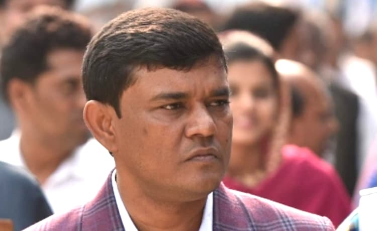 Cattle Smuggling Case: जाली नोटों का भी कारोबार करता है मवेशी तस्करी का सरगना एनामुल हक, CBI ने कोर्ट में सौंपा काला चिट्ठा