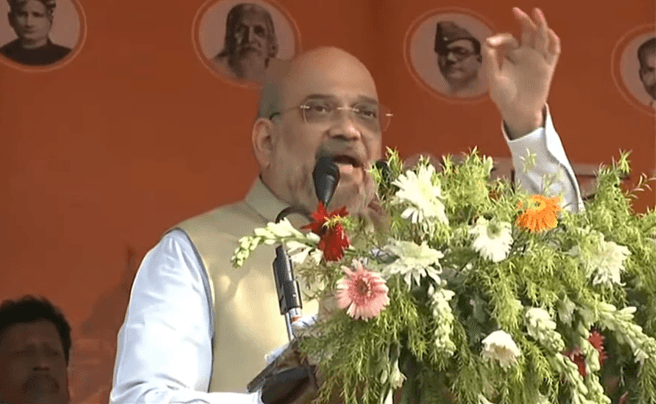 मैं अपना इस्तीफा जेब में लेकर चलता हूं, दीदी अपना इस्तीफा तैयार रखें, उत्तर बंगाल में CM ममता पर अमित शाह का पलटवार मैं अपना इस्तीफा जेब में लेकर चलता हूं, दीदी अपना इस्तीफा तैयार रखें, उत्तर बंगाल में CM ममता पर अमित शाह का पलटवार