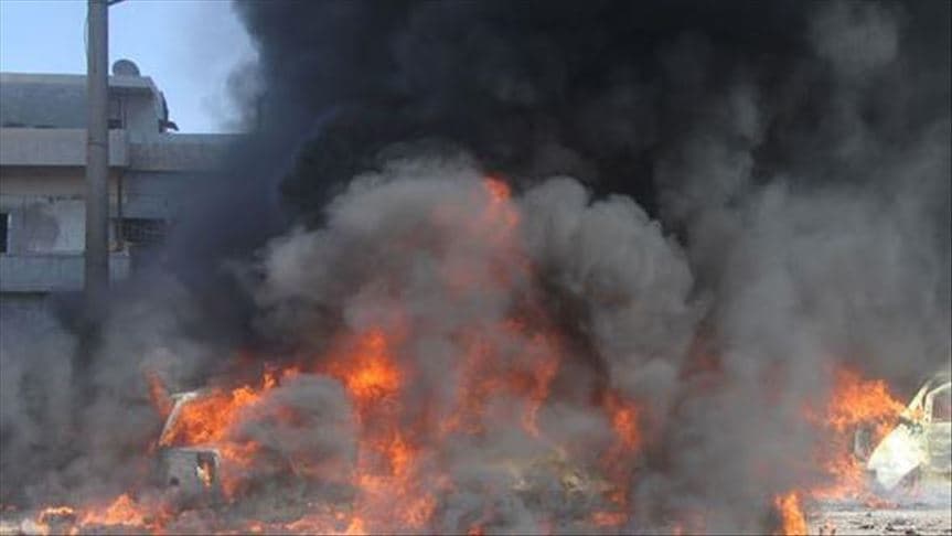 बंगाल में टीकाकरण केंद्र पर तृणमूल-भाजपा समर्थकों में हिंसक झड़प, फायरिंग और बमबाजी