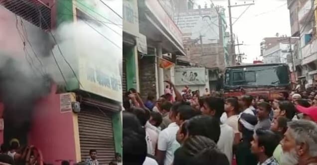 मुजफ्फरपुर में बीच सड़क पर धू-धू कर जलने लगी बस, कूद-कूदकर भागे यात्री