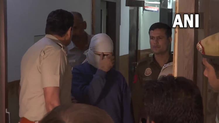 Shraddha Murder Case: आफताब ने श्रद्धा के क्यों किये 35 टुकड़े? जानिए पुलिस की पूछताछ में क्या क्या बताया