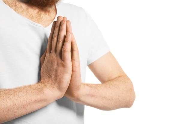 Guru Purnima 2020: कोरोना महामारी को लेकर सुरक्षा के दृष्टिकोण से घर से ही श्रद्धालु करेंगे पूजा-अर्चना