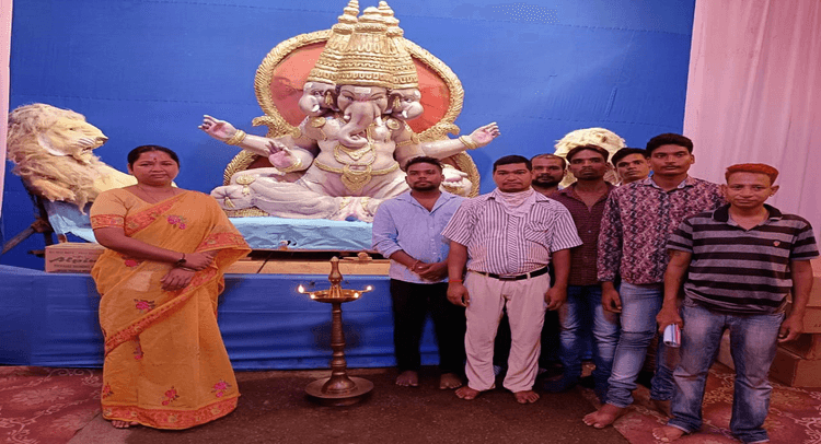 Ganesh Chaturthi 2021 : गणपति बप्पा मोरया की गूंज के साथ शुरू हुआ गणेशोत्सव, सांसद गीता कोड़ा ने किया उद्घाटन