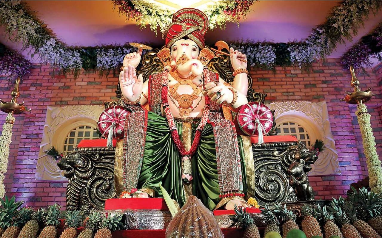 Ganesh Chaturthi 2022: क्या आपने देखा मुंबई का सबसे महंगा पंडाल, जिसने करवाया है 316 करोड़ का इंश्योरेंस