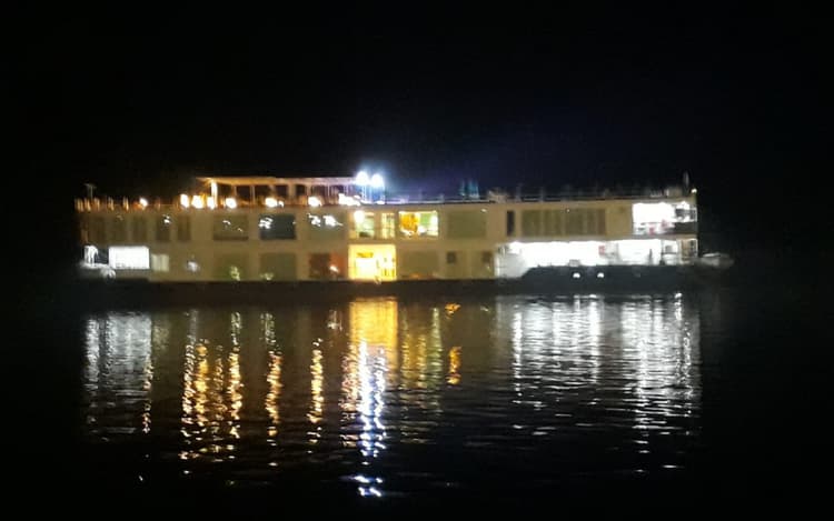 गंगा विलास क्रूज अपने तय समय से पहले पहुंचा साहिबगंज, विदेशी मेहमानों का होगा भव्य स्वागत, देखें Pics