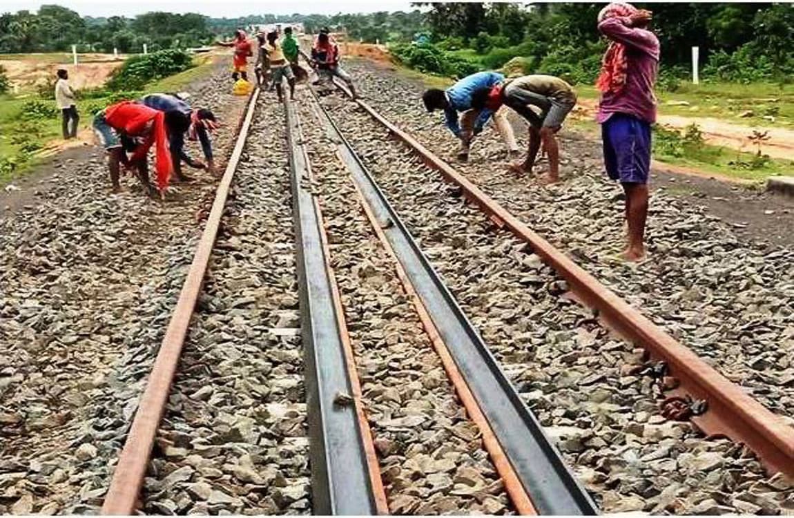 दरभंगा-मुजफ्फरपुर रेलखंड का होगा सर्वे, शिलान्यास के डेढ़ दशक बाद 66 किमी लाइन के लिए मिले 20 करोड़