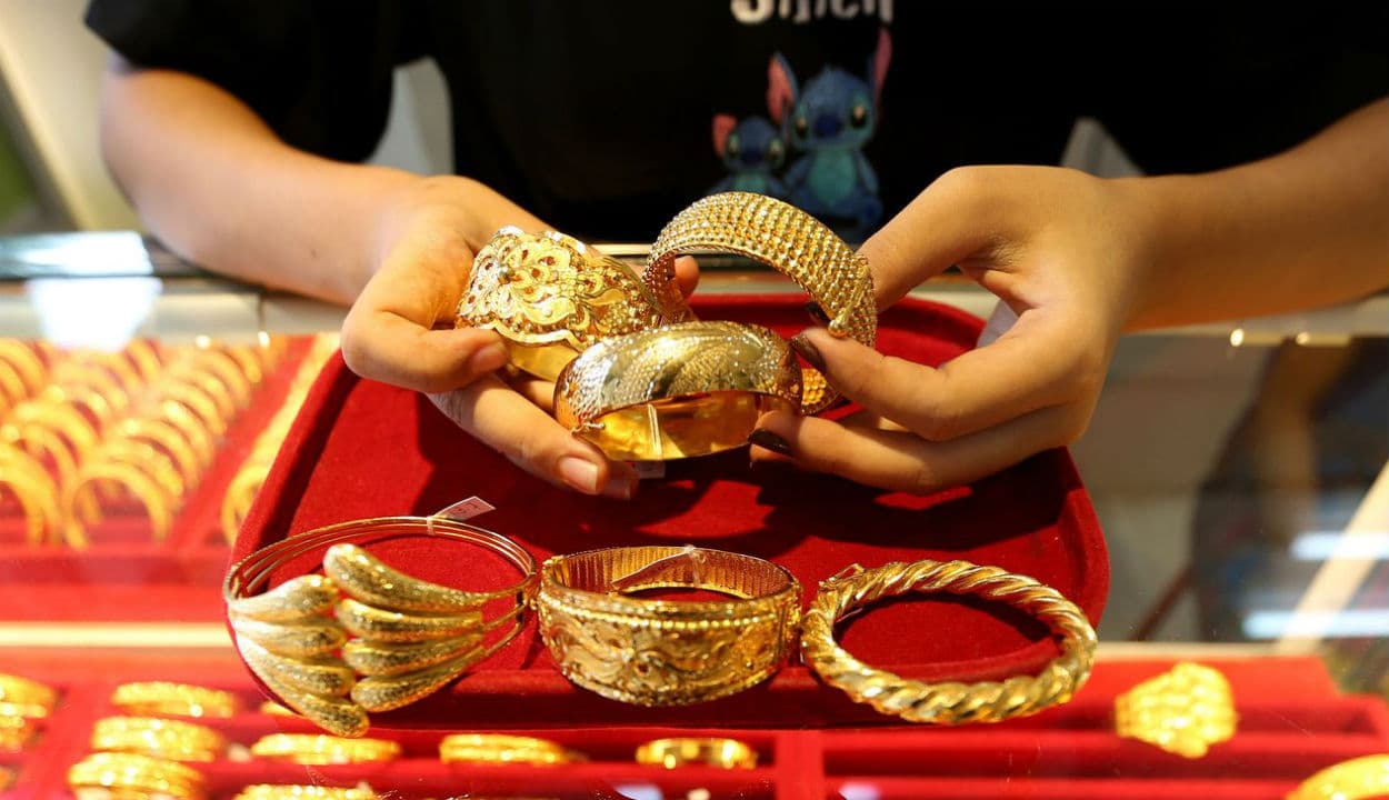 Bihar Gold Silver Rate: धनतेरस को लेकर बिहार में महंगा हुआ सोना-चांदी, जानें विभिन्न शहरों के दाम