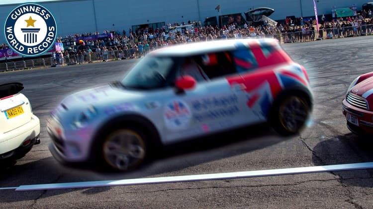 OMG! इतनी कम जगह में कार पार्क कर Swift ने बना डाला नया Guinness World Record