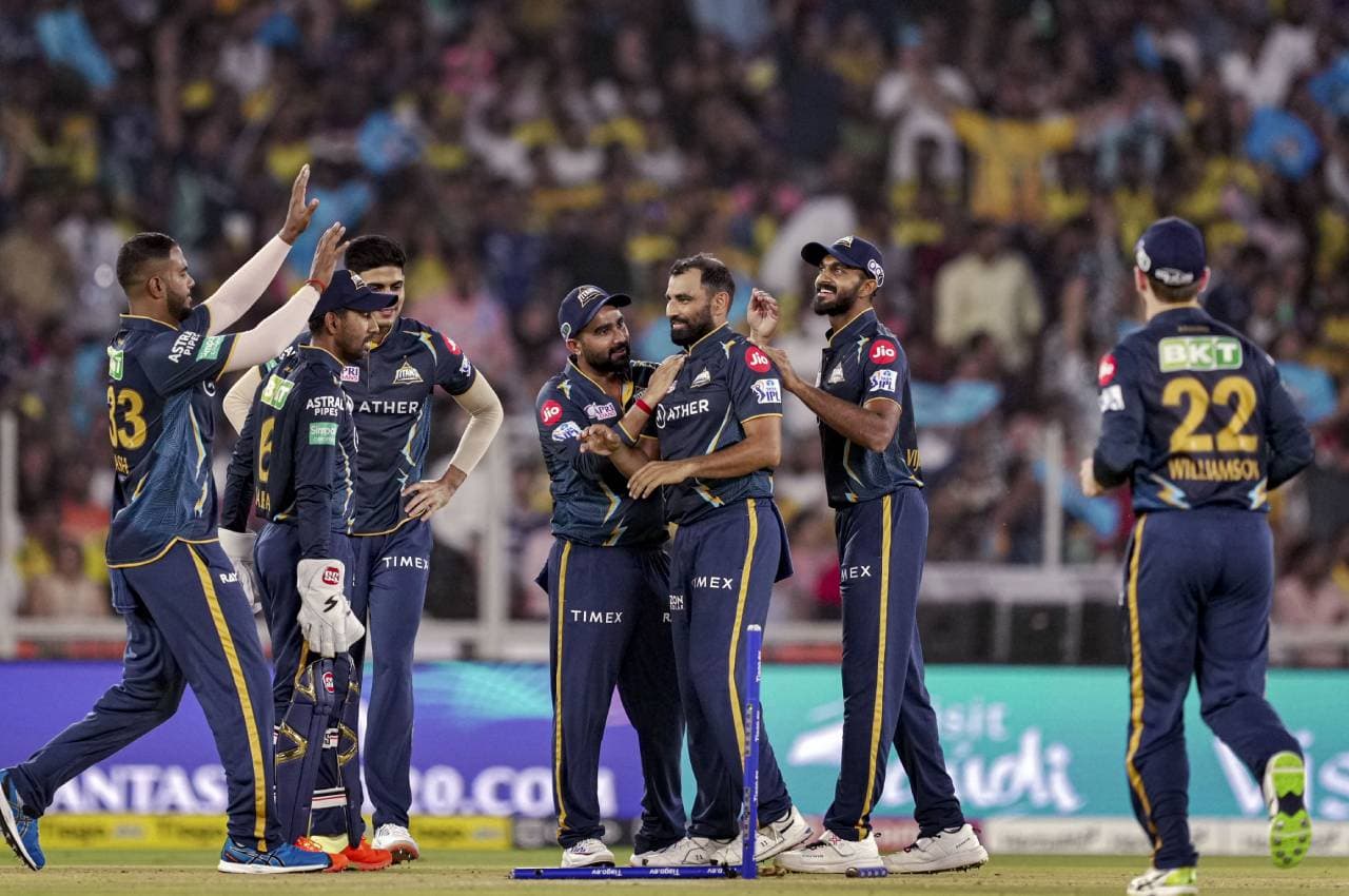 DC vs GT Dream 11: दिल्ली और गुजरात के ये खिलाड़ी बनाएंगे आपको मालामाल! यहां देखिए बेस्ट ड्रीम11 टीम DC vs GT Dream 11: दिल्ली और गुजरात के ये खिलाड़ी बनाएंगे आपको मालामाल! यहां देखिए बेस्ट ड्रीम11 टीम