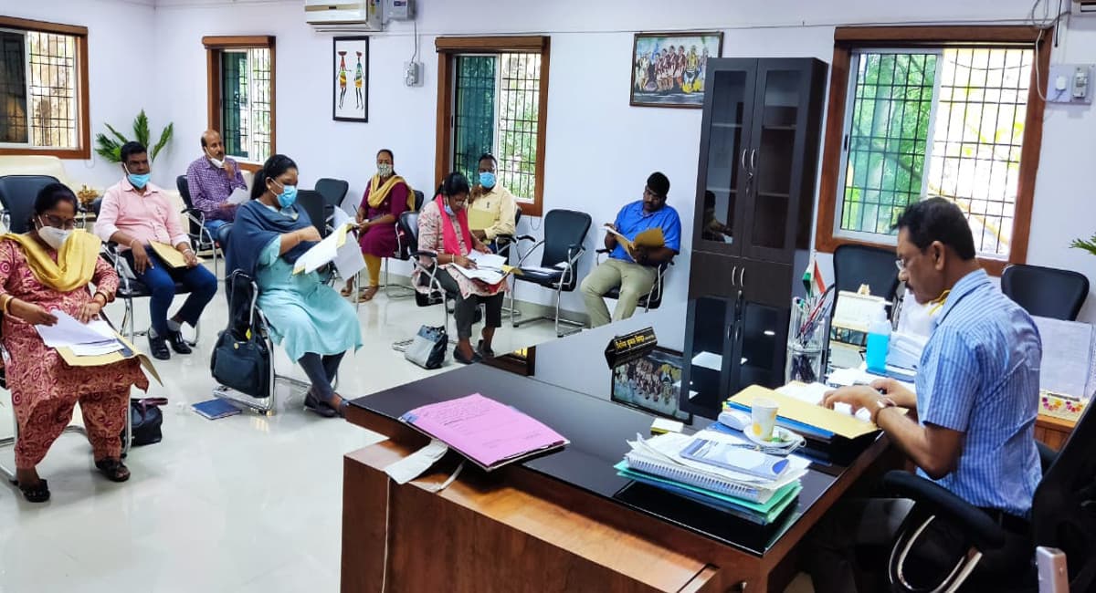 गुमला में पंचायतों के लिए अधिकारी व कर्मियों की जल्द होगी बहाली, वेबसाइट पर अंतिम मेधा सूची का होगा प्रकाशन गुमला में पंचायतों के लिए अधिकारी व कर्मियों की जल्द होगी बहाली, वेबसाइट पर अंतिम मेधा सूची का होगा प्रकाशन