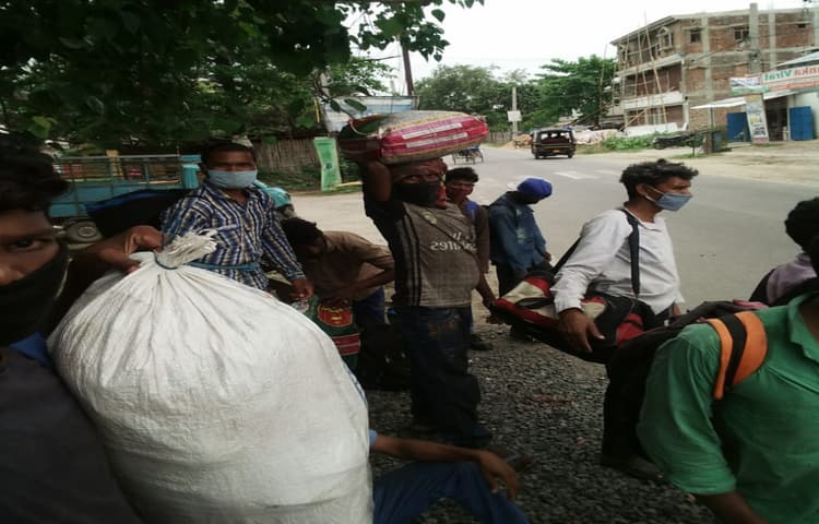 ट्रेन नहीं रूकी, जाना था साहिबगंज, पहुंच गये कटिहार