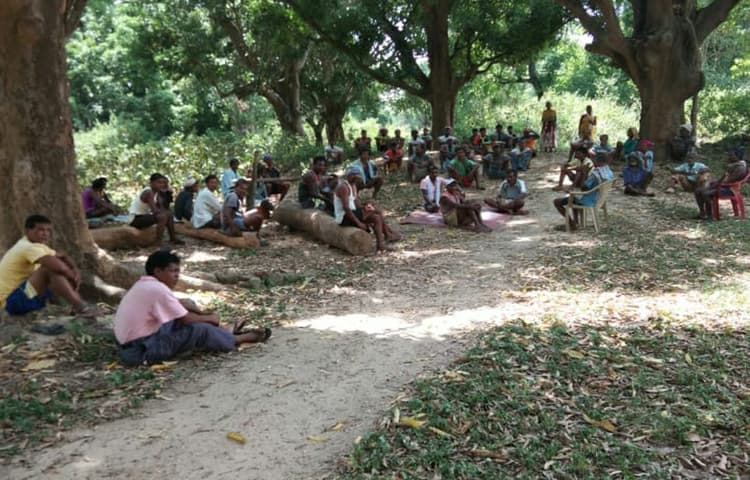 इनसे सीखिए : कोरोना से बचने के लिए ग्रामीणों ने बनाये नियम, दंड का भी है प्रावधान