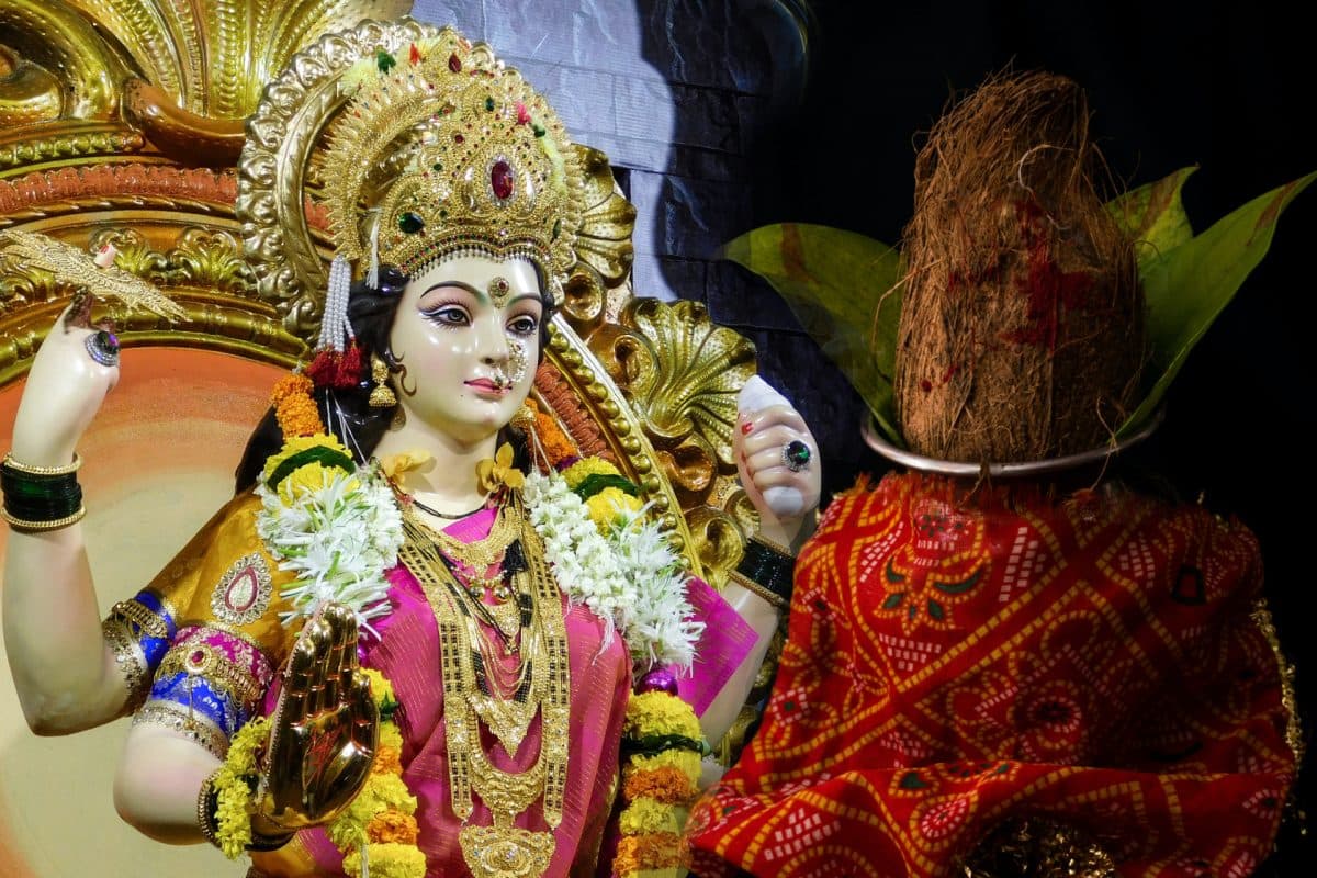 Navratri 2024 Day 4: मां कुष्मांडा पूजा विधि, शुभ मुहूर्त, मंत्र, भोग और आरती