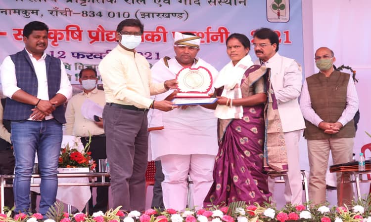 झारखंड में लाह की खेती को मिलेगा कृषि का दर्जा, CM हेमंत ने की घोषणा, बोले- इसका MSP राज्य सरकार करेगी तय