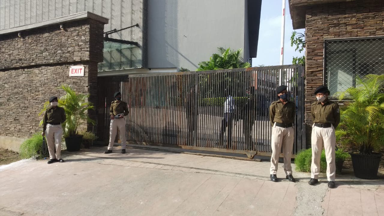 G-20 समिट: 150 डेलीगेट्स आएंगे रांची, भोजन-पानी की होगी जांच, रेडिशन ब्लू में तैनात रहेगी डॉक्टरों की टीम G-20 समिट: 150 डेलीगेट्स आएंगे रांची, भोजन-पानी की होगी जांच, रेडिशन ब्लू में तैनात रहेगी डॉक्टरों की टीम