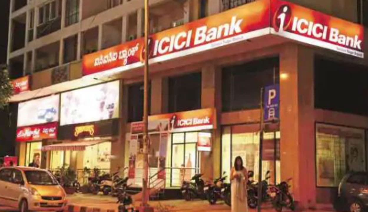 ICICI बैंक लूट में सात हिरासत में, पांच घंटे तक बैंककर्मी से पूछताछ, CCTV से मिली अहम जानकारी