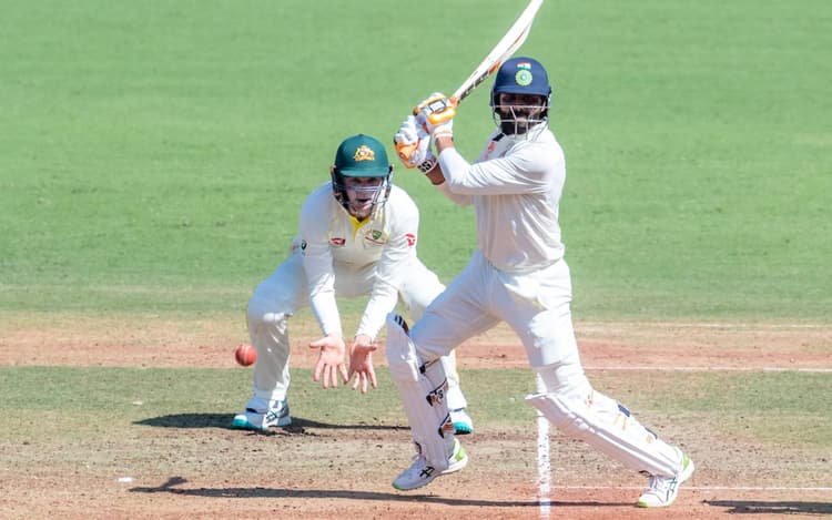 India vs Australia: रवींद्र जडेजा ने तोड़ा महान कपिल देव का रिकॉर्ड, चोट के बाद की जबर्दस्त वापसी